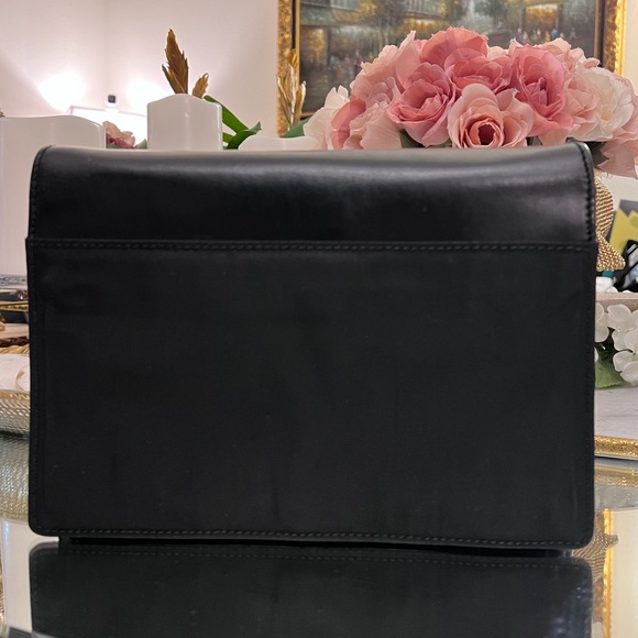 GUCCI clutch and wristlet bag - Picture 3 of 11